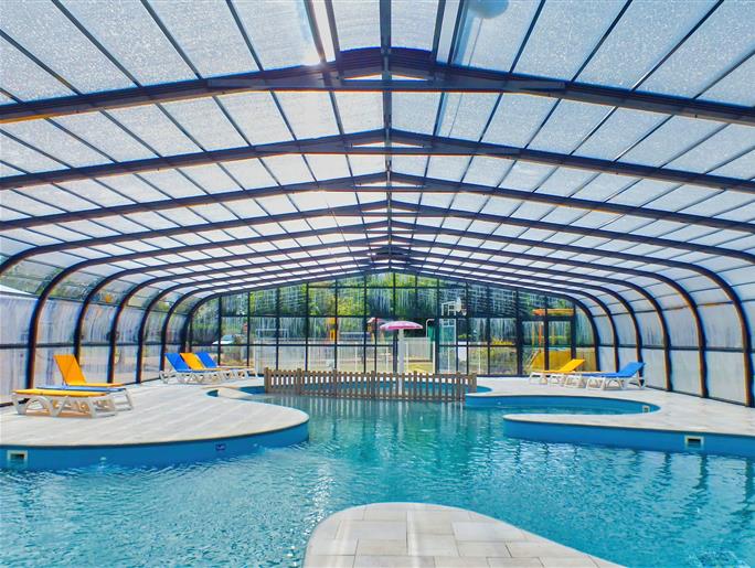 Camping avec piscine couverte Carnac