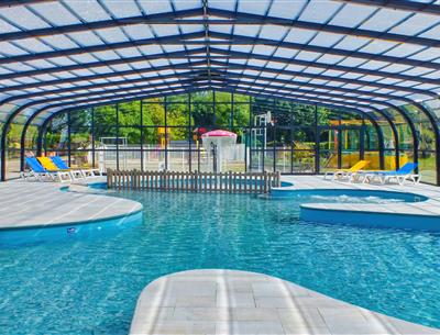 Camping avec piscine couverte Carnac