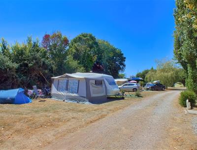 Emplacement Camping - emplacement caravane